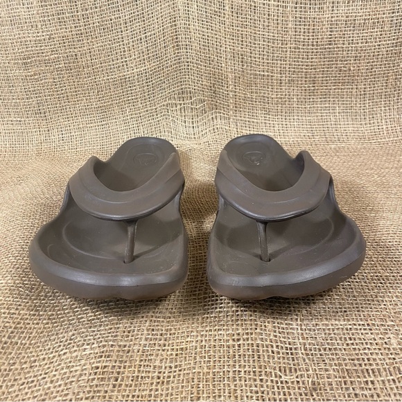 Crocs Sandals Flip Flops Clog ABF Thong Brown Slip On  Size 12 - Picture 7 of 10